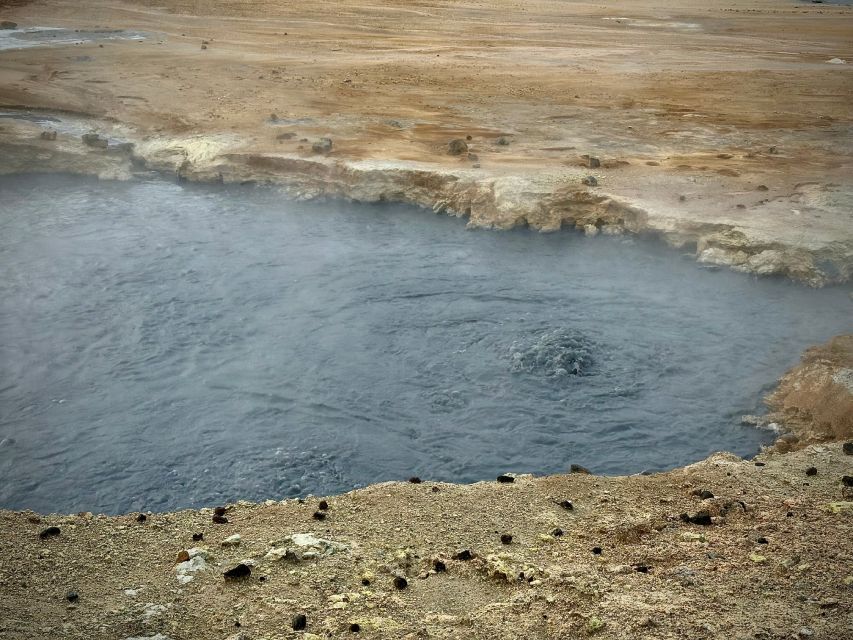 Bubbling mud pools
