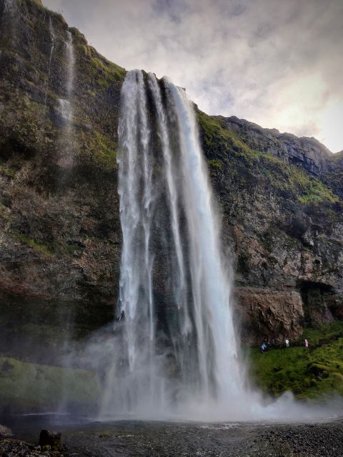 Seljalandfoss side view